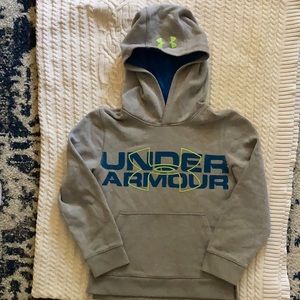☀️SALE☀️ Kids Under Armour sweatshirt